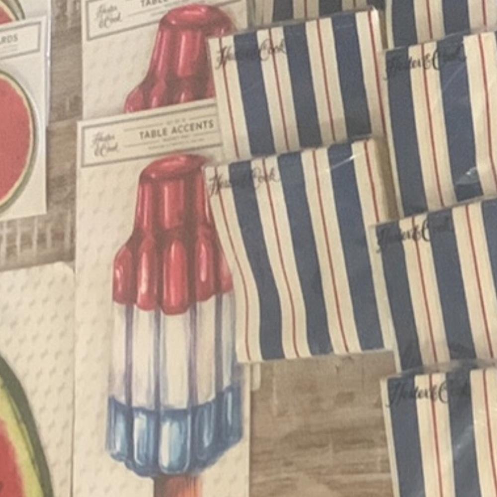 Hester & Cook Paper Decor - Picture 3 of 3